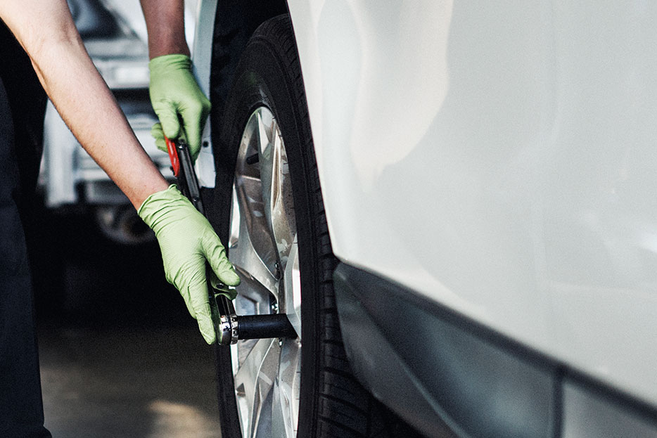Cambio de neumáticos: Cómo saber si tu auto necesita llantas nuevas